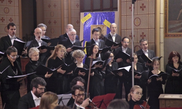 Coro Bach - Mani Tese - Milano Corpus Domini 111215 13